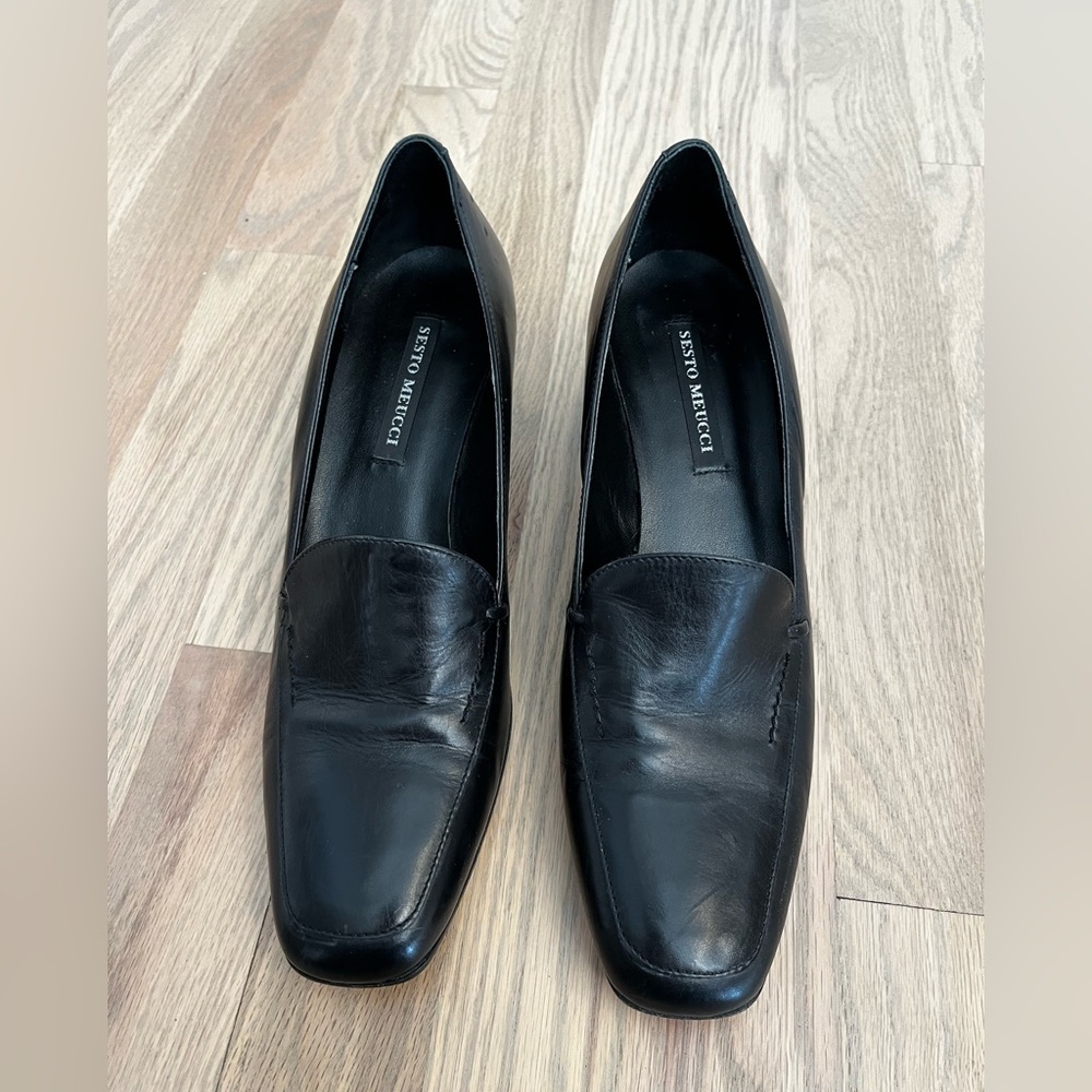 Sesto Meucci Black Italian Loafers, Buttery Soft Leather, Women’s Size 9 Narrow - Picture 2 of 11